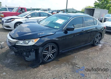 2017 Honda Accord Sport z USA, uszkodzony, nr VIN 1HGCR2F57HA083824